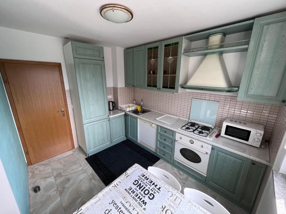 Apartment Popeye Макарська Екстер'єр фото